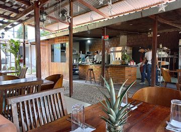 peru/ucayali/restaurant/cooper-s-fusion-restobar