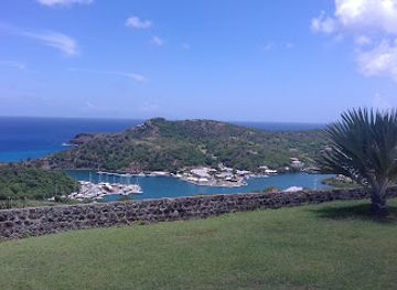 antigua-and-barbuda/shirley-heights-lookout/restaurant/abracadabra