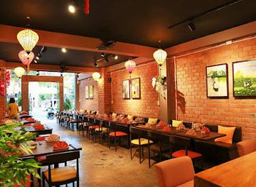 vietnam/da-nang/son-tra-district/restaurant/non-la-restaurant