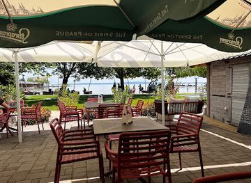 hungary/keszthely/restaurant/sailing-bistro