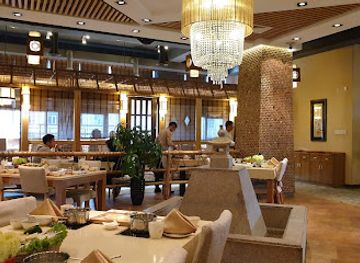 mongolia/orkhon-valley/restaurant/the-bull-hot-pot-restaurant