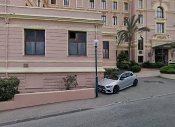 france/french-riviera/restaurant/la-table-du-royal