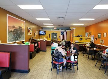 florida/ocala-national-forest/restaurant/eggs-over-farmhouse-kitchen