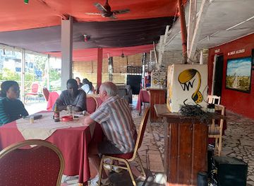 the-gambia/brikama/restaurant/d-bar-and-restaurant
