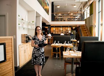 canada/ottawa/restaurant/gezellig