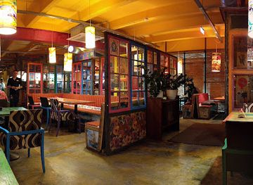 estonia/tallinn/kalamaja/restaurant/cocktail-bar-resto-latabla