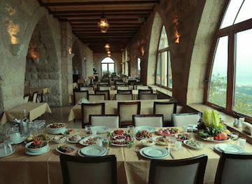 lebanon/kesserwan/restaurant/al-sakhra-cliff-house