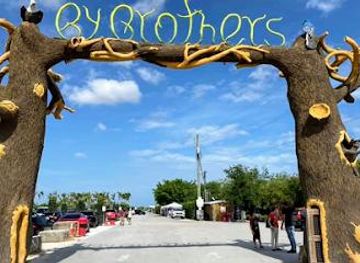 florida/miami/restaurant/by-brothers