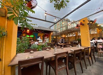 vietnam/southeast/restaurant/secret-garden-restaurant