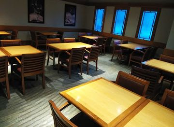 rhode-island/warwick/restaurant/libations-restaurant-lounge