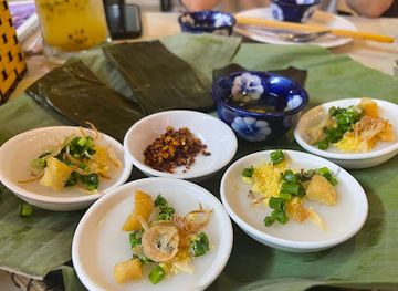 vietnam/hue/phu-huong/restaurant/maison-trang