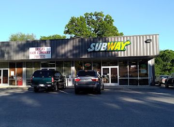 tennessee/jack-daniel-s-distillery/restaurant/subway