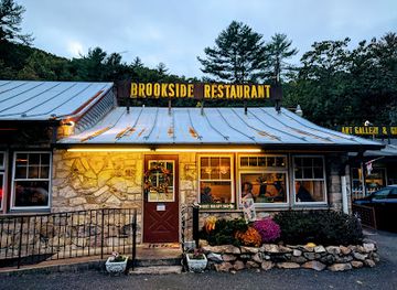 virginia/shenandoah-national-park/restaurant/brookside-restaurant-cabins