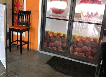 guyana/linden/restaurant/tropical-reflections