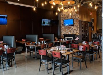 michigan/lansing/restaurant/front-43-neighborhood-pub