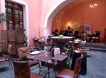 mexico/puebla/restaurant/casa-de-los-munecos