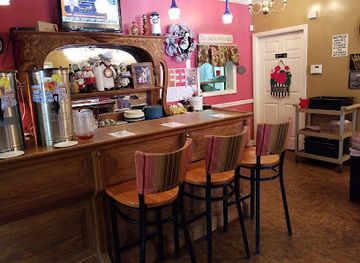 north-carolina/new-bern/restaurant/savage-s-wood-burning-pizzeria