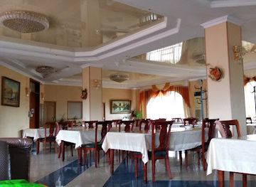 kazakhstan/uralsk/restaurant/alice