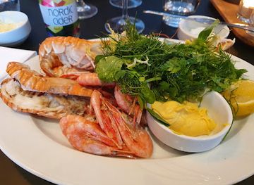 faroe-islands/tvoroyri/restaurant/hallartun