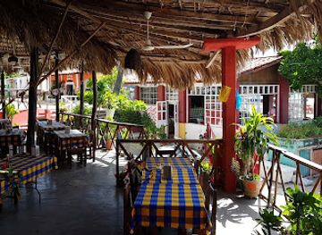 mexico/puerto-escondido/restaurant/restaurant-bar-la-langosta