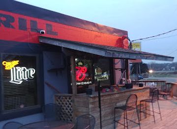 minnesota/mankato/restaurant/roadhouse-169-bar-grill