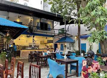 cambodia/kandal/restaurant/elia-greek-kitchen-bassac-lane