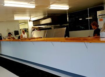 indiana/elkhart/restaurant/freshieez