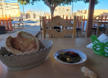 tunisia/chott-el-jerid/restaurant/ostrah-alajimi