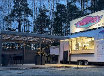 norway/ostfold/restaurant/diner-22-as