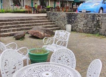 sri-lanka/nuwara-eliya-district/restaurant/labookellie-tea-lounge