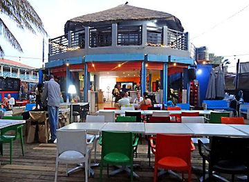 the-gambia/kiang-central/restaurant/poco-loco-beachbar-gambia