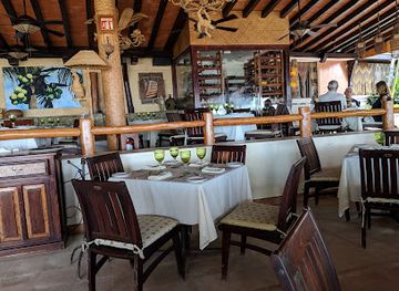 mexico/puerto-vallarta/restaurant/la-palapa-restaurant