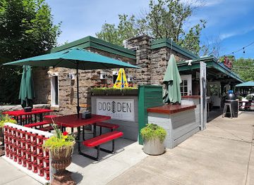 new-york/white-plains/restaurant/the-dog-den