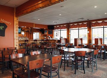 south-dakota/watertown/restaurant/lone-pine-bar-and-grill