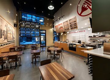 washington/kirkland/restaurant/due-cucina-totem-lake