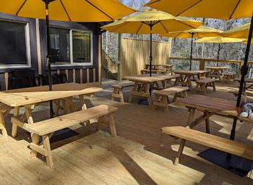 north-carolina/great-smoky-mountains/restaurant/highlands-smokehouse