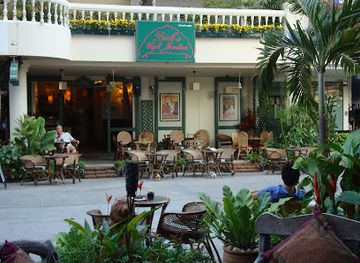 thailand/pattaya/jomtien-beach/restaurant/dick-s-cafe-jomtien