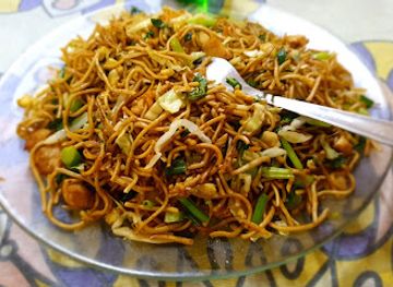 mauritius/pamplemousses/restaurant/raj-mine-frire