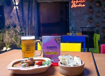 paraguay/san-bernardino/restaurant/la-taperia-san-bernardino