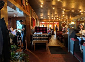 new-york/lake-placid/restaurant/dack-shack