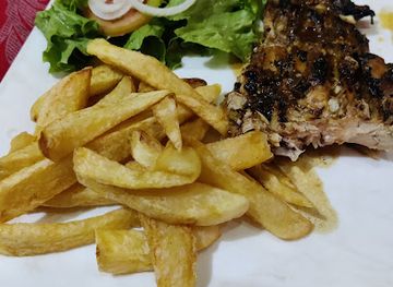 mozambique/ponta-do-ouro/restaurant/lulu