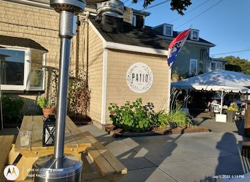 rhode-island/east-greenwich/restaurant/the-patio-on-main-east-greenwich