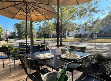 texas/the-woodlands/restaurant/simona-s-bistro