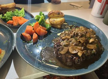 united-kingdom/berkshire/restaurant/bella-luna