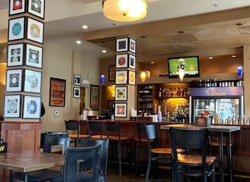 florida/pensacola/restaurant/five-sisters-blues-cafe