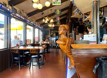 wisconsin/lake-geneva/restaurant/popeye-s-on-lake-geneva