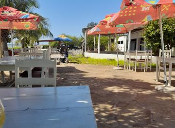mozambique/zambezi-river-basin/restaurant/por-do-sol