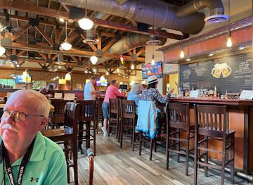 alabama/oak-mountain-state-park/restaurant/jim-n-nick-s-bar-b-q