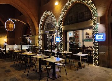 italy/bologna/restaurant/taverna-del-postiglione