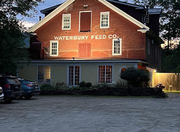 vermont/mount-mansfield/restaurant/hen-of-the-wood